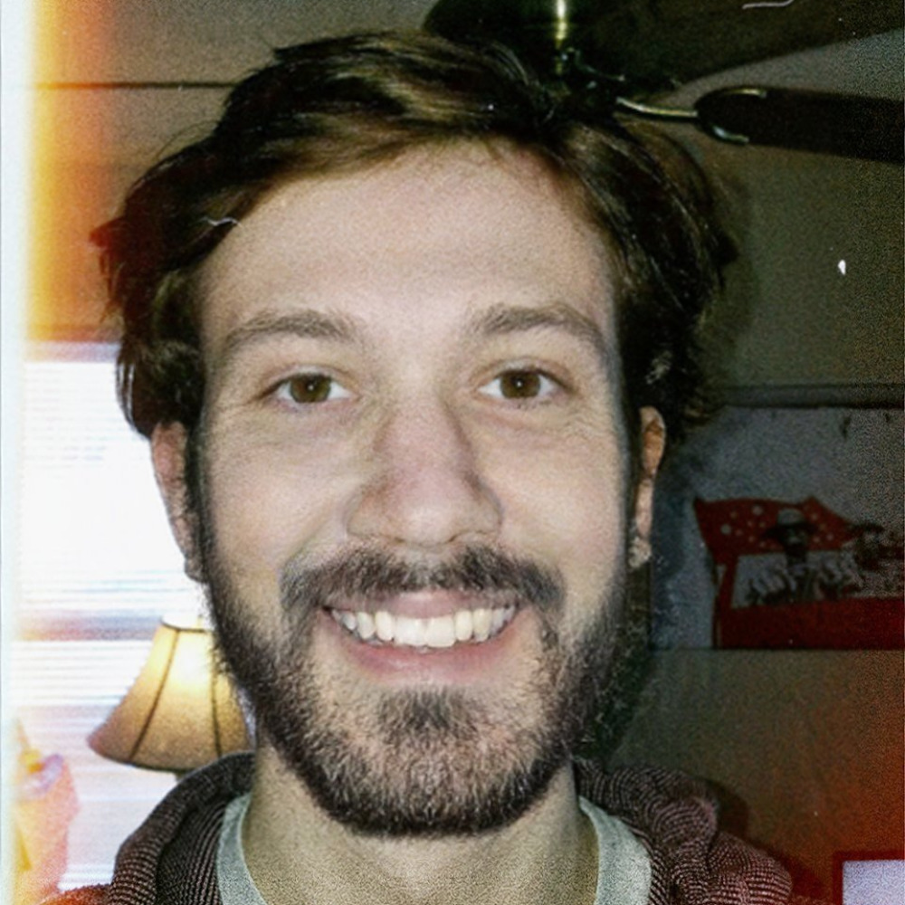 Meet your Posher, Bela